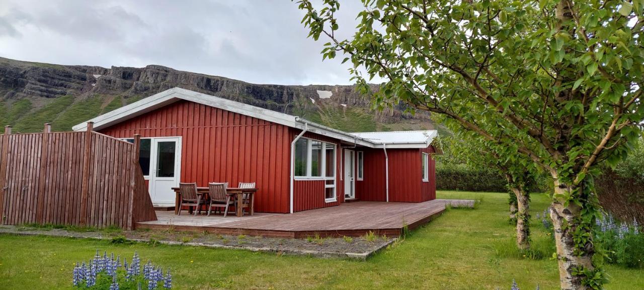 Aegisholt Privete House With Hot Tub Daire Patreksfjordur Dış mekan fotoğraf