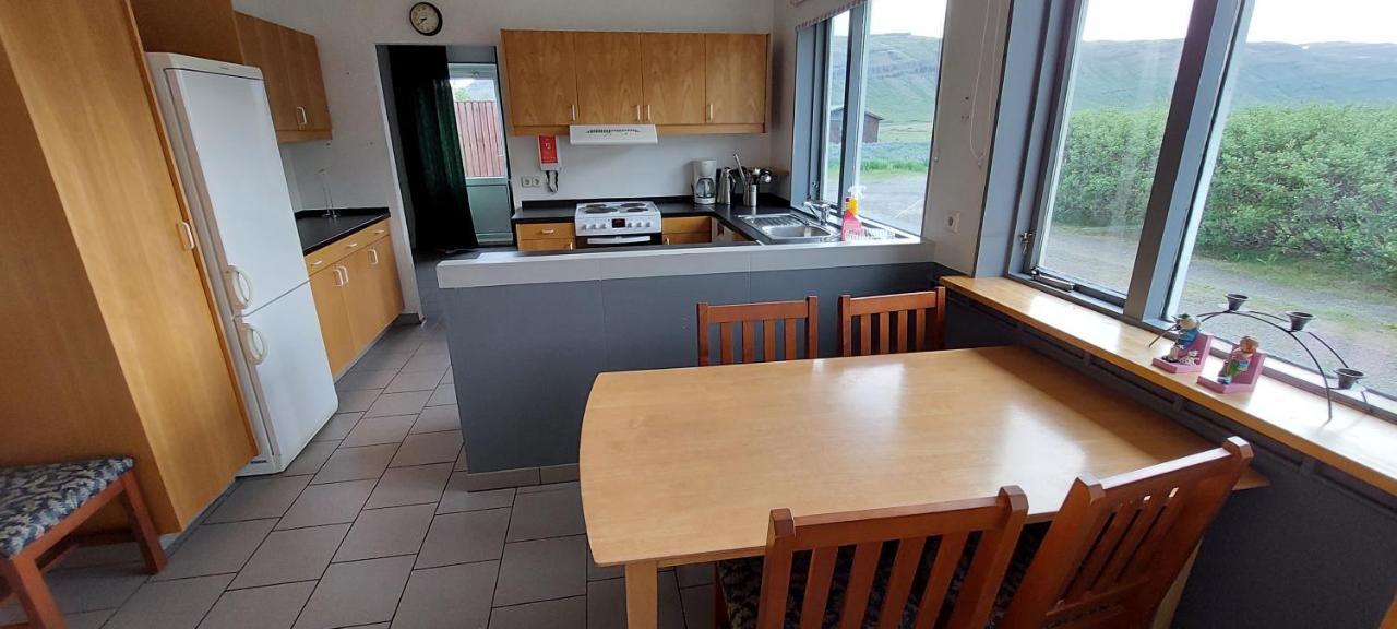 Aegisholt Privete House With Hot Tub Daire Patreksfjordur Dış mekan fotoğraf